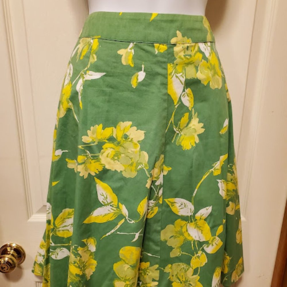 Green and yellow A line skirt